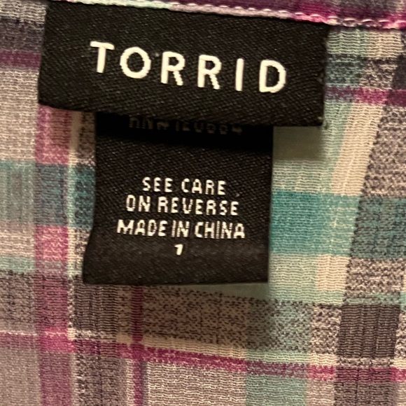 TORRID Women’s Plaid Button Down Top. Sz 1X (Torrid 1). - Picture 6 of 6